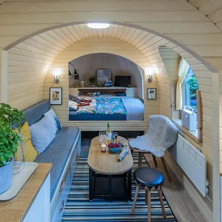 Alpstuga Iglu *